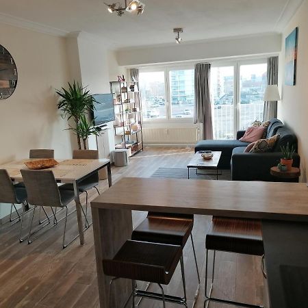 Appartement Oostende Vlak Aan Zee Екстер'єр фото
