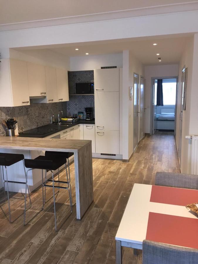 Appartement Oostende Vlak Aan Zee Екстер'єр фото