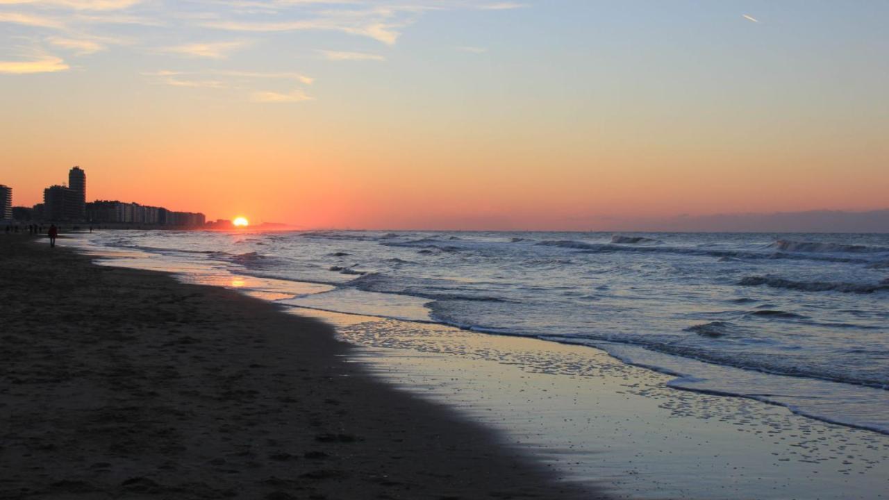 Appartement Oostende Vlak Aan Zee Екстер'єр фото